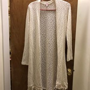 Bongo Size M Long White Lace Sweater